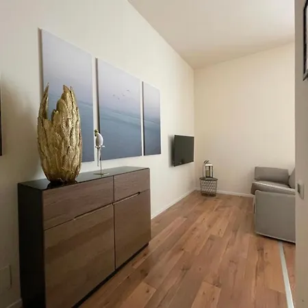 Dv Garda Apartment Campione del Garda