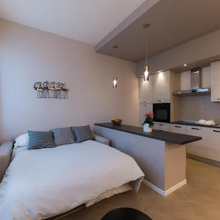 Dv Garda Apartman